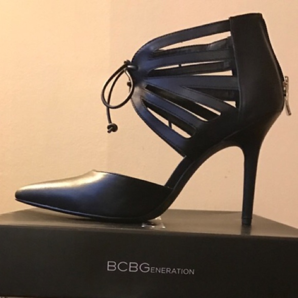 bcbgeneration tie up shoes